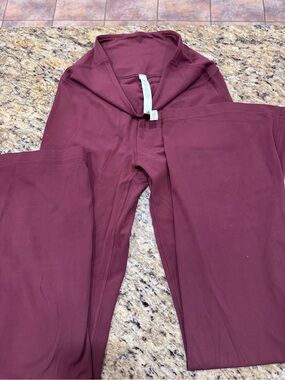lululemon athletica Burgundy flares